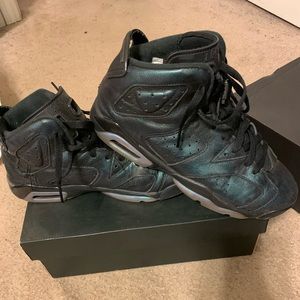 Air Jordan  6 6.5 youth/8 women